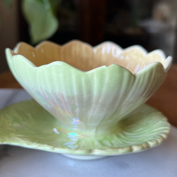 Antique Pair of Royal Winton Lotus Lusterware Bowls Attached Handle Saucer Plate - Picture 13 of 16